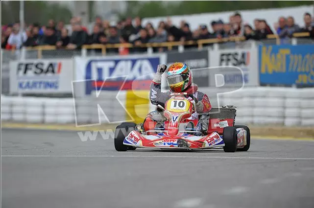 nolan-mantione-victoire-coupe-de-france-kz102